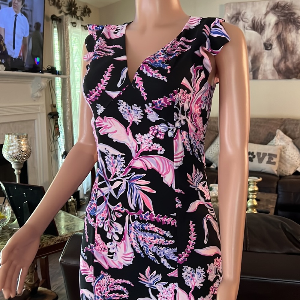 Lilly Pulitzer 🤩 - Picture 2 of 7